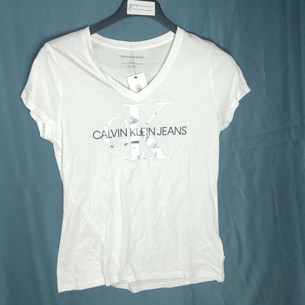 Calvin Klein Jeans white short sleeve top with silver CK logo